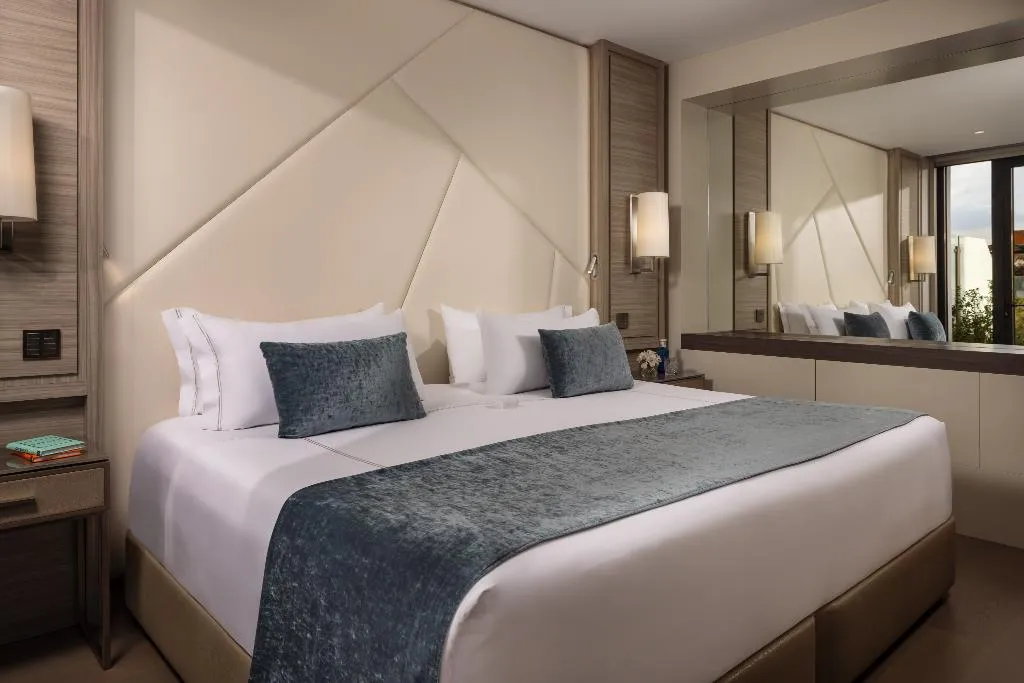 JUNIOR SUITE WITH TERRACE Room, VP Plaza España Design, Madrid