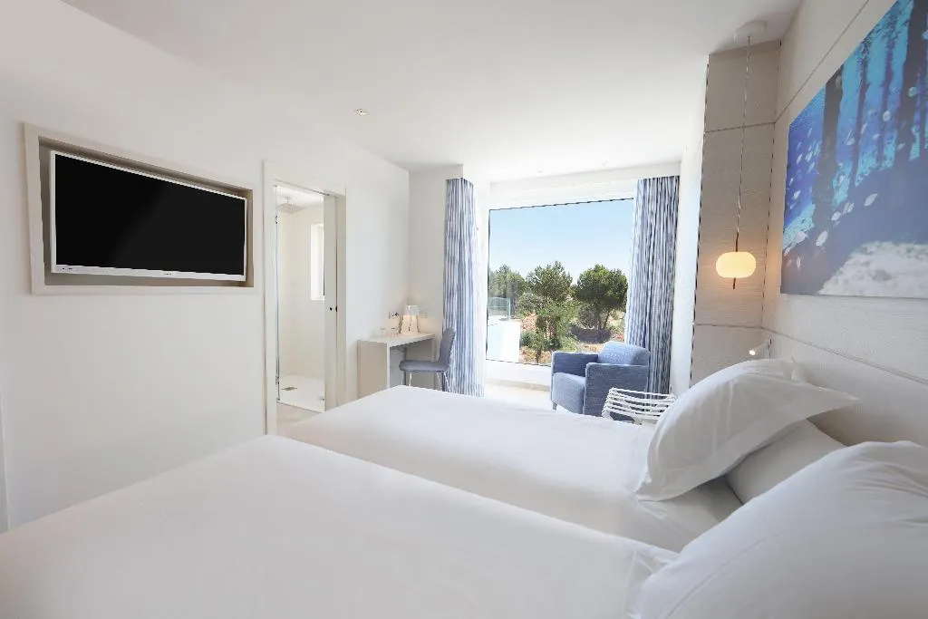 DOUBLE SINGLE USE CAPACITY 1 Room, Iberostar Selection Santa Eulalia Ibiza, Ibiza