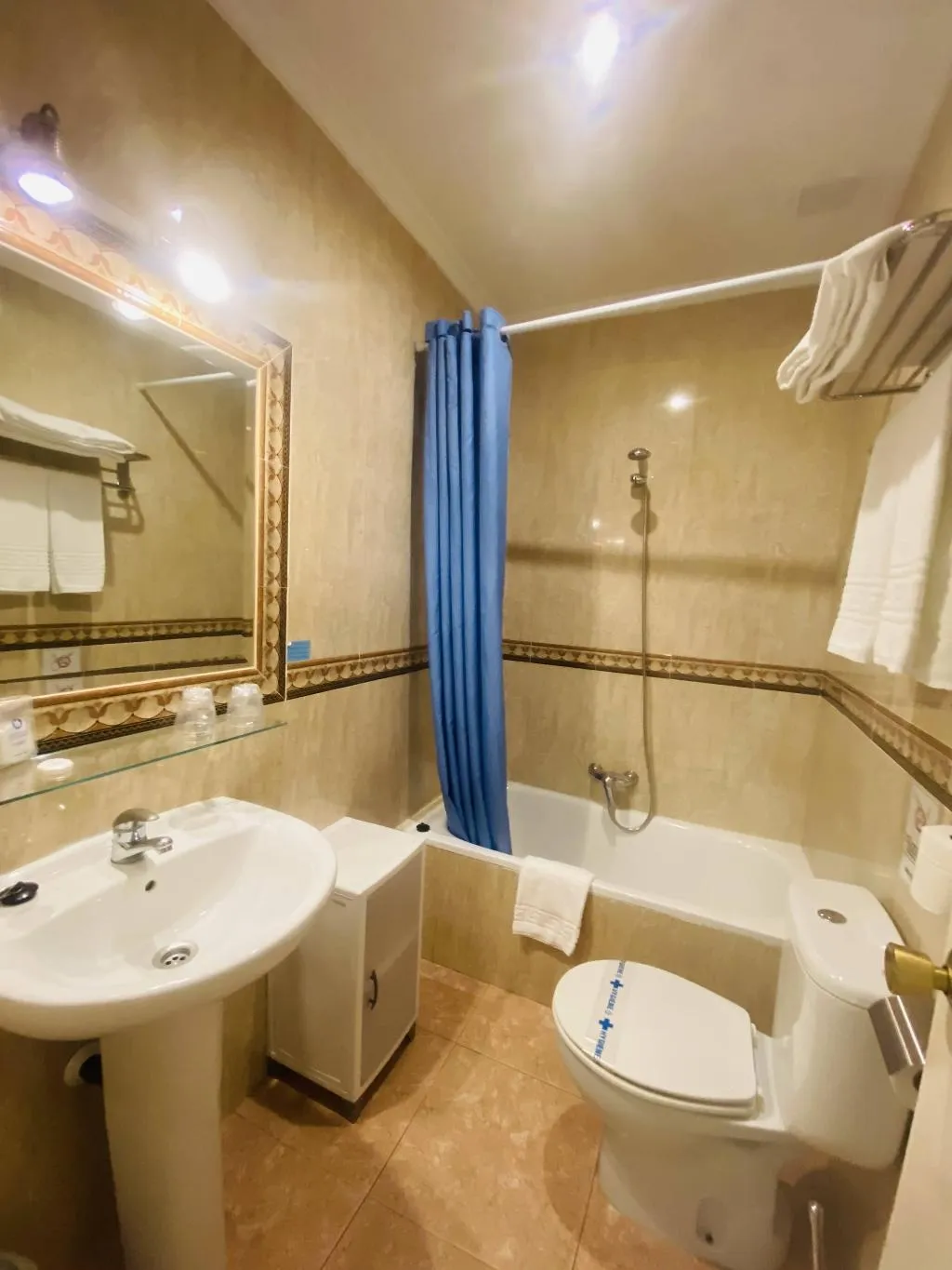 TWIN CAPACITY 2 Room, Hotel Los Jazmines, Costa Del Sol