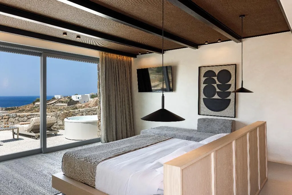 SUITE DELUXE SEA VIEW Room, Maximus Mykonos, Mykonos