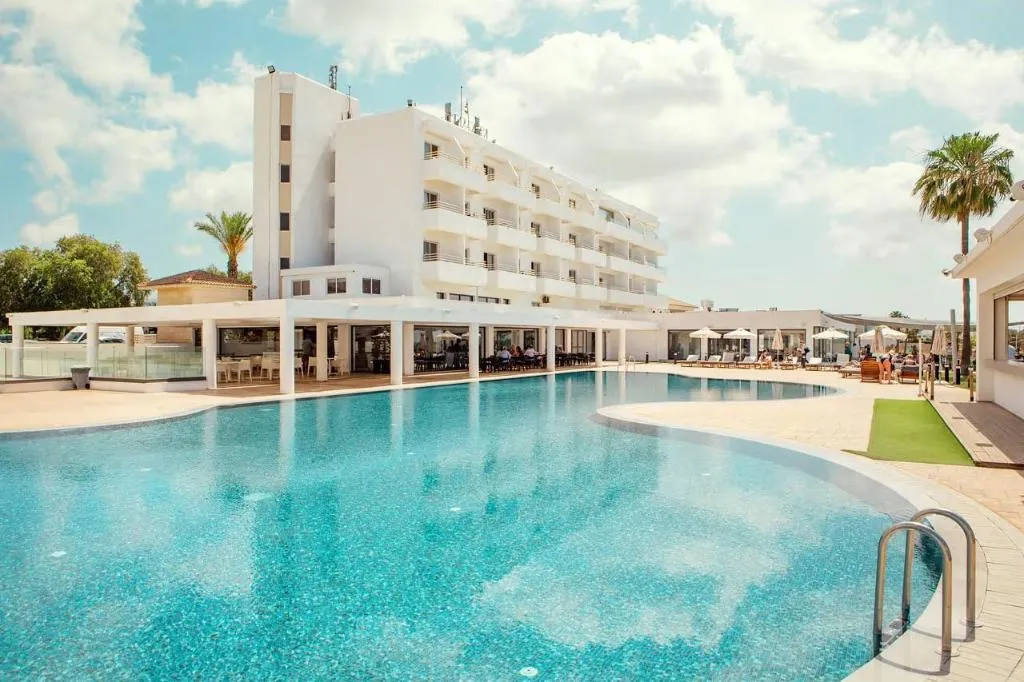Pool, Piere Anne Beach Hotel, Cyprus