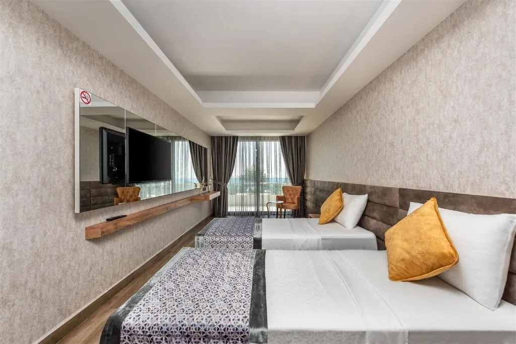 TRIPLE STANDARD Room, Elite Luxury Suite & Spa Hotel, Antalya