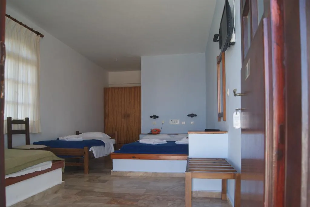 FAMILY ROOM STANDARD Room, Galini, Crete