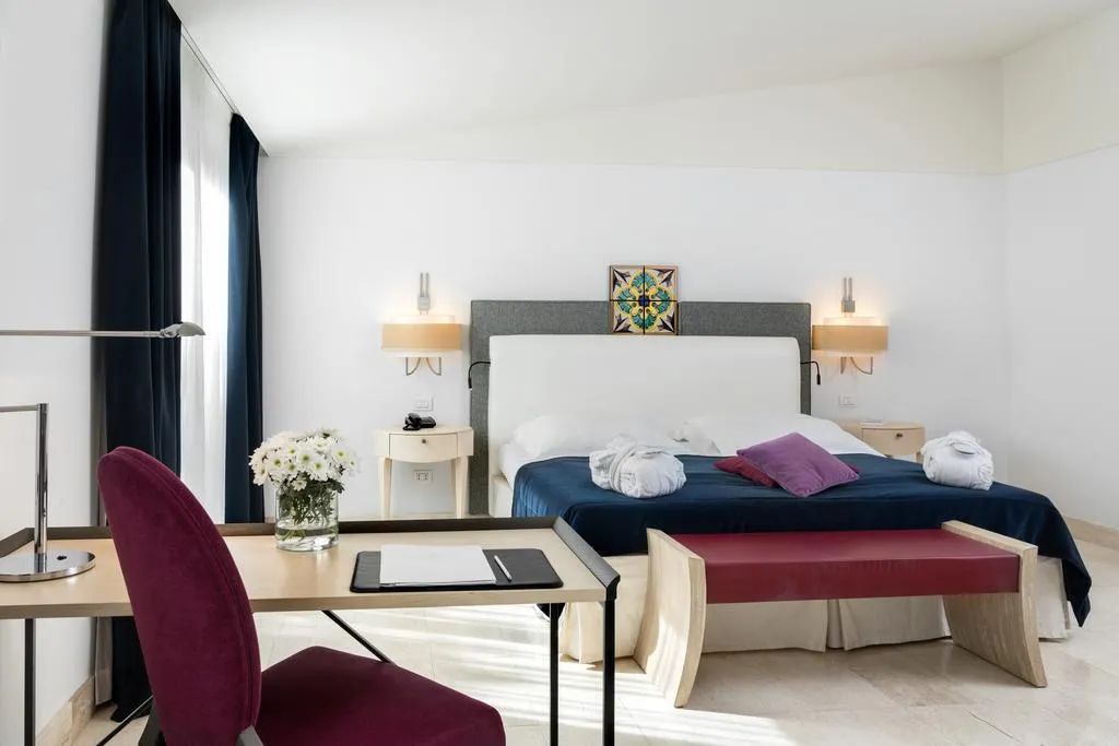 JUNIOR SUITE STANDARD Room, Is Arenas  Resort, Cagliari