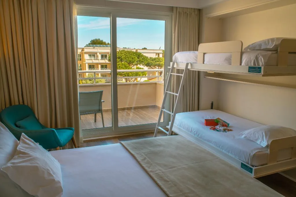FAMILY ROOM WITH BALCONY Room, Kimpton Quinta Da Marinha Cascais by IHG, Lisbon