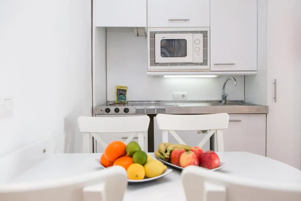 TWIN SEA VIEW Room, RV Hotel Sea Club Menorca, Menorca