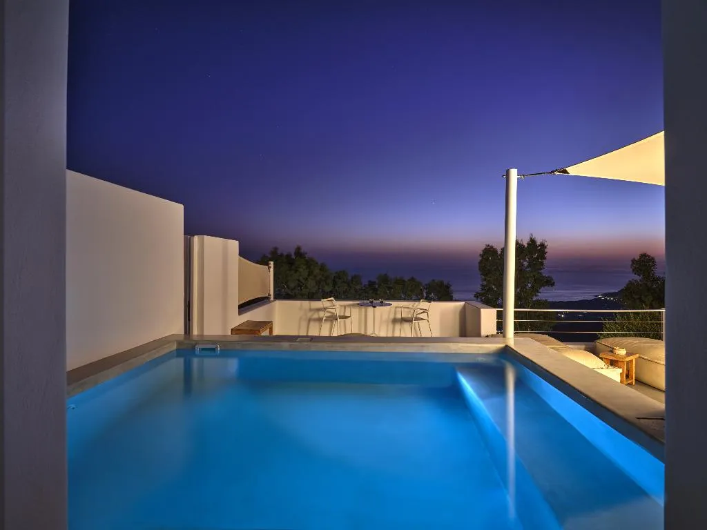 SUITE WITH PRIVATE POOL Room, Santorini Heights, Santorini