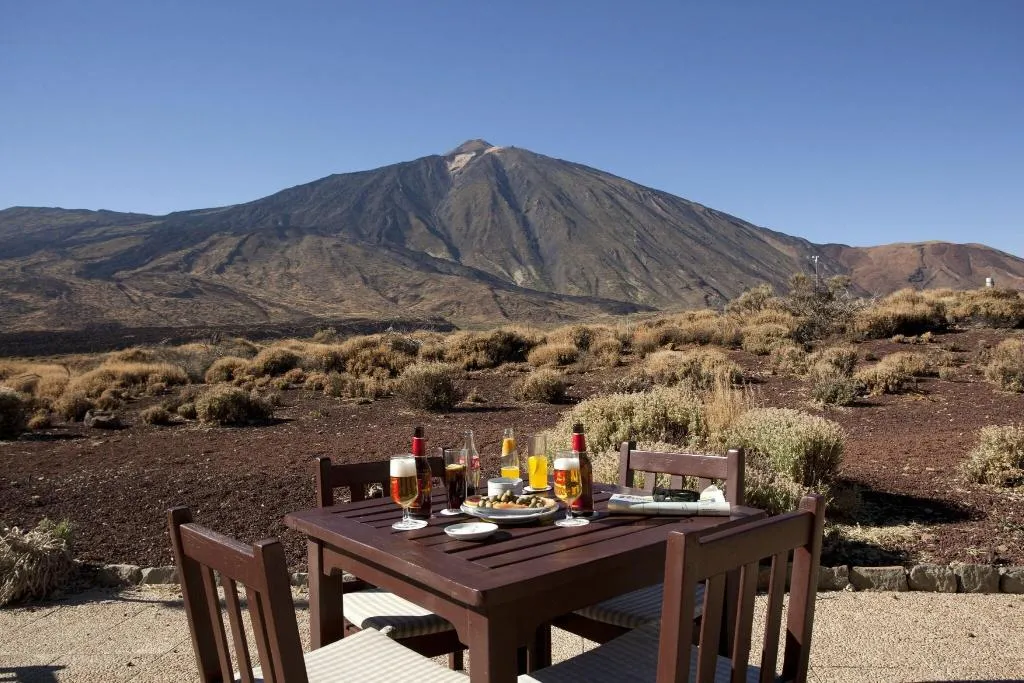 Terrace, Parador de Cañadas del Teide, Tenerife