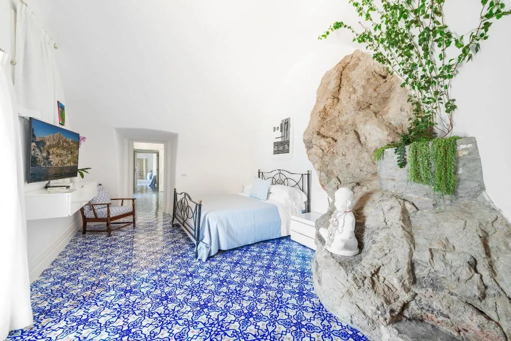 SUITE TWO QUEEN BEDS Room, Villa Magia, Naples