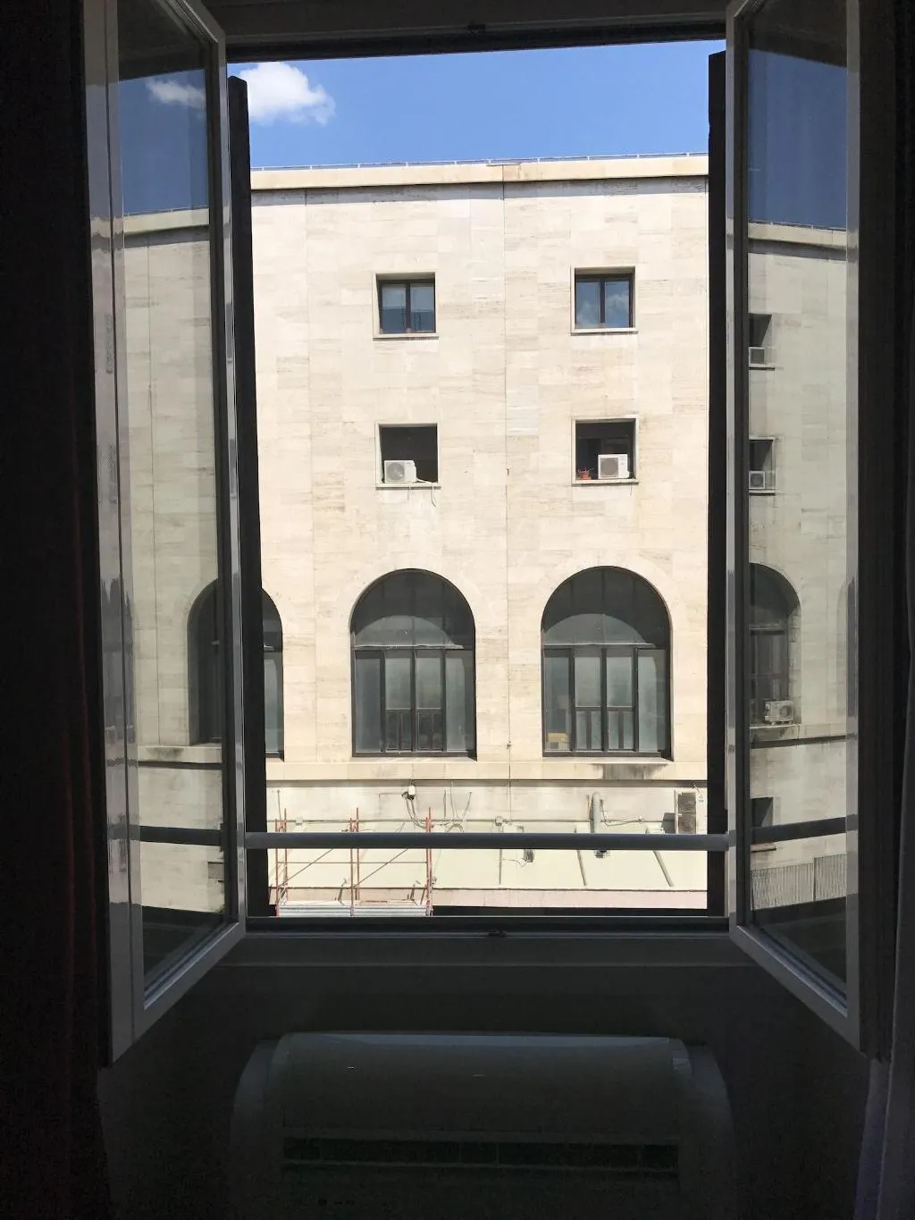 Room, Sweety, Naples