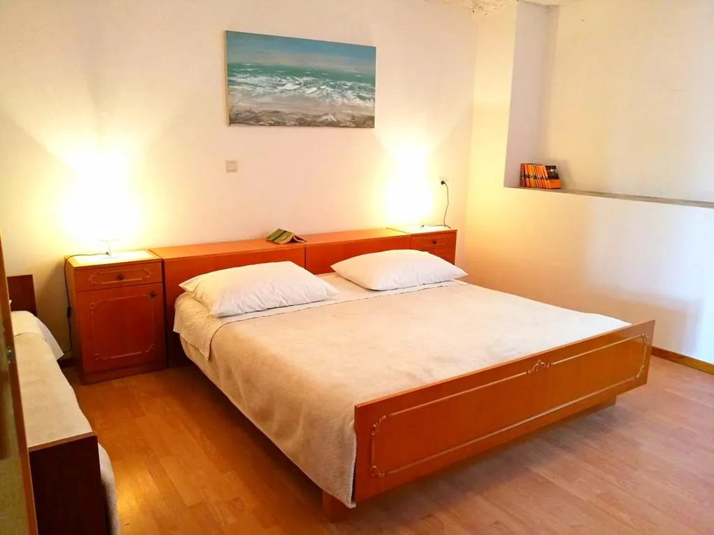 APARTMENT CAPACITY 4 Room, Apartments Jure, Split