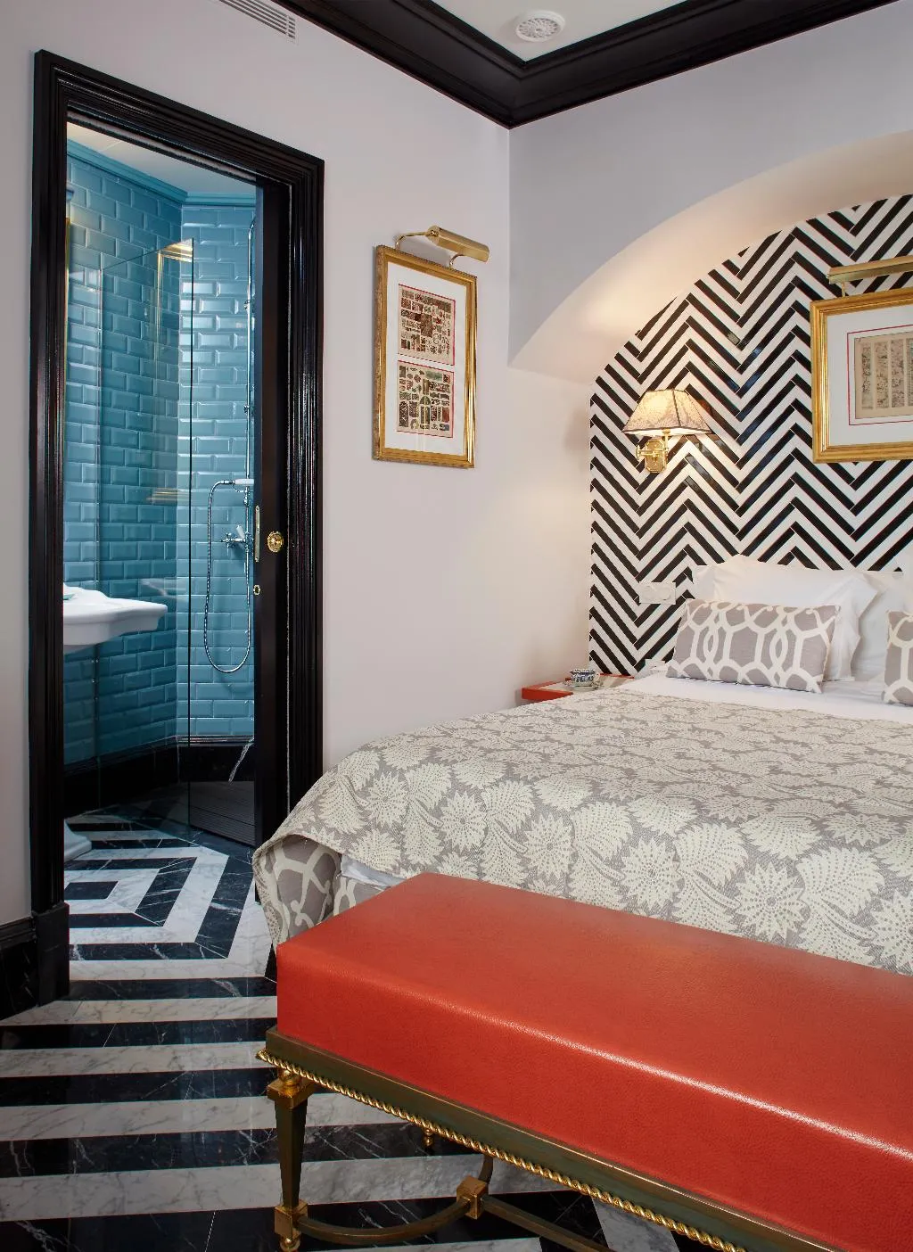DOUBLE STANDARD Room, Triana House, Seville