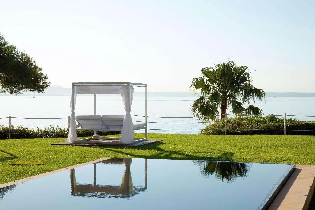 Pool, Hotel de Mar Gran Meliá, Majorca