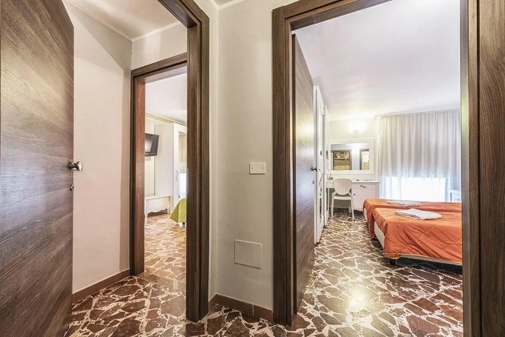 Room, Hotel Flora, Catania