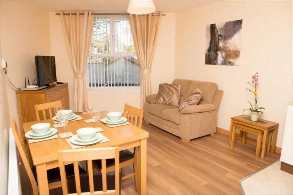 APARTMENT ONE BEDROOM Room, Broc House Suites, Dublin