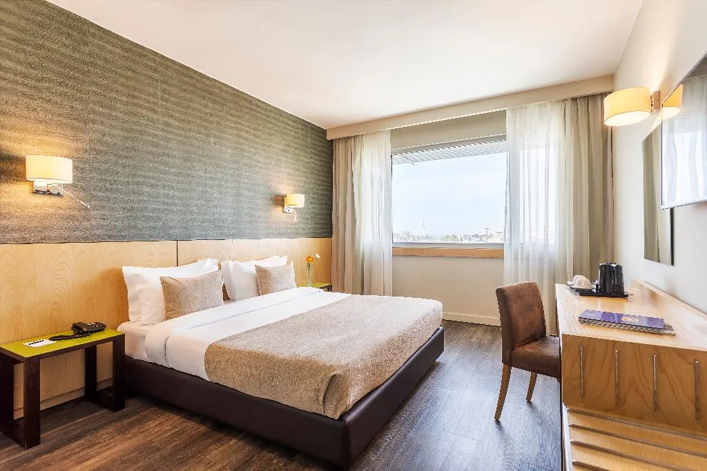 Double or Twin COMFORT Room, HF Ipanema Porto, Porto