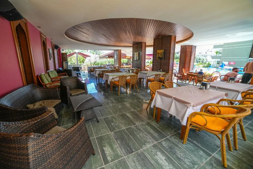 Restaurant, Candan Apart, Dalaman
