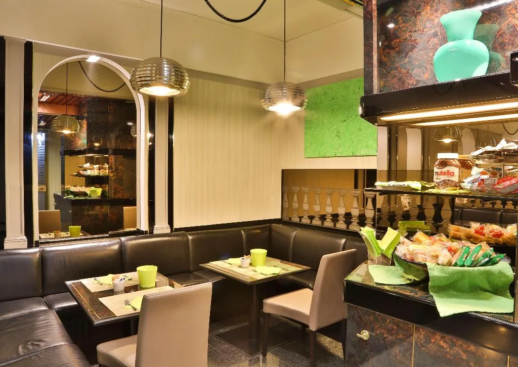 Restaurant, Astoria Sure Hotel Collection by Best Western, Milan
