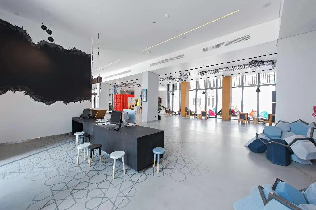 Lobby, Hampton by Hilton Dubai Al Seef, Dubai
