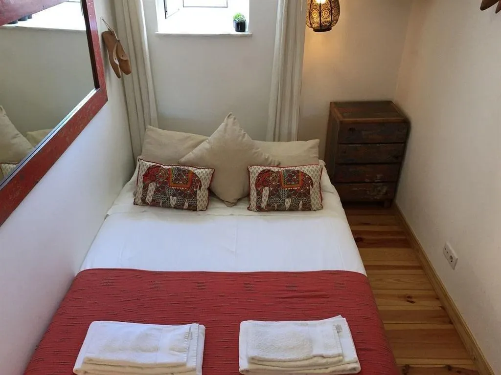 Room, Santosweethome 1, Lisbon