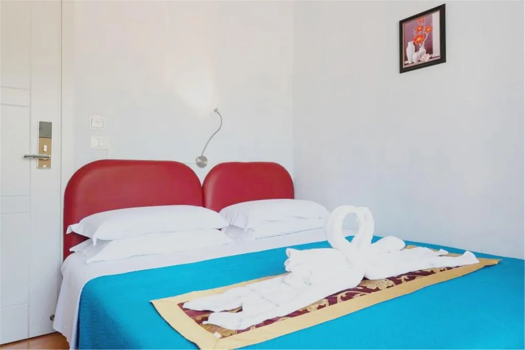 Room, B&B Ciclamino Siracusa, Catania