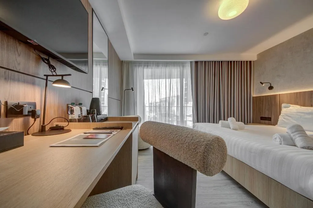 Double or Twin SUPERIOR WITH BALCONY Room, Noru Hotel, Malta
