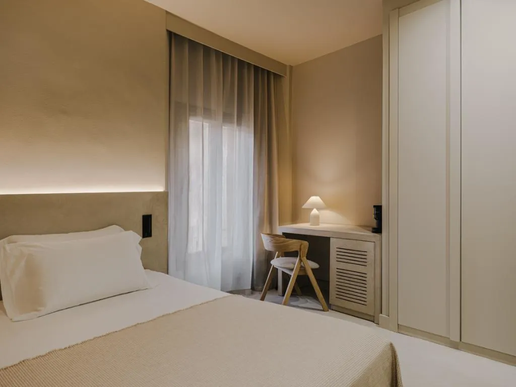 SINGLE SUPERIOR Room, Boutique les Clarisses, Costa Brava