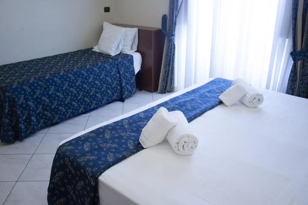 Room, Caroline Suite, Rome