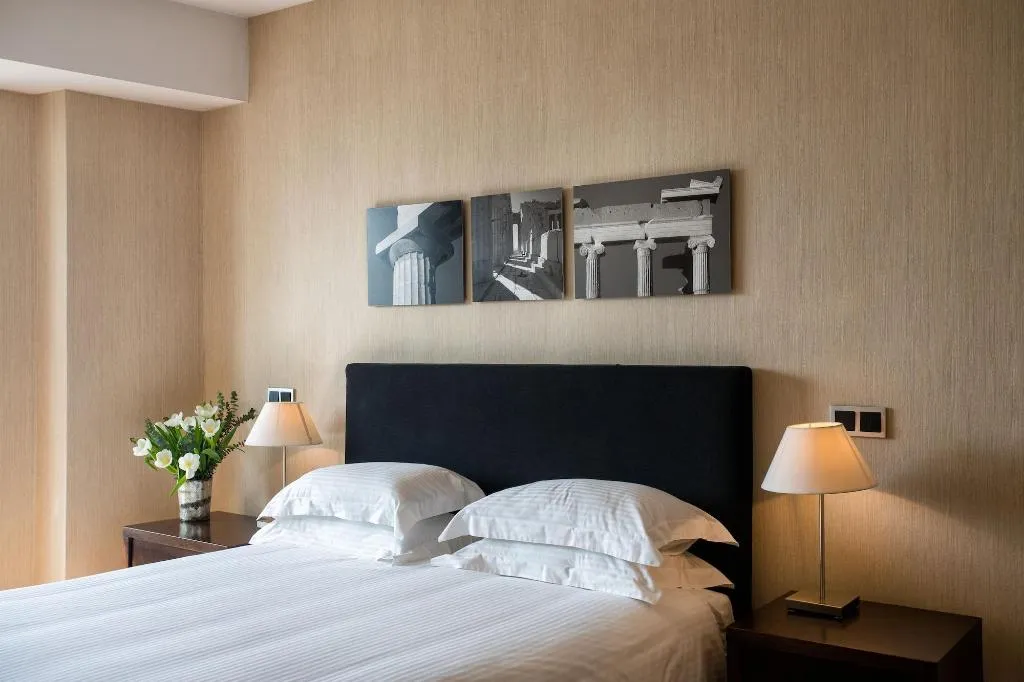 Room, The Athens Gate, Athens
