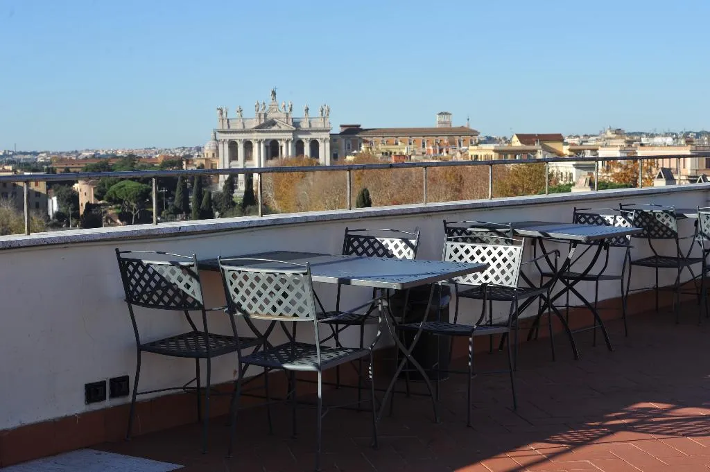 Terrace, Domus Sessoriana, Naples