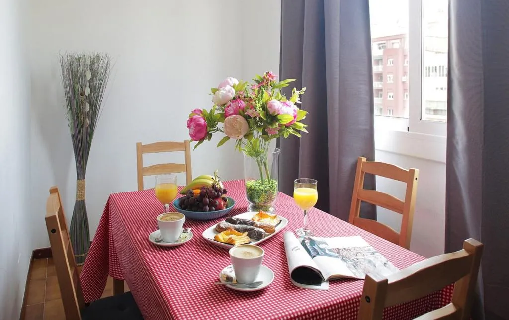 Room, Hostal Balkonia, Barcelona
