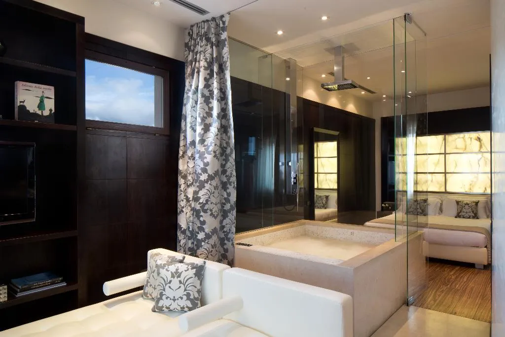 Pool, Repubblica Firenze Luxury Apartment UNA Esperienze, Florence