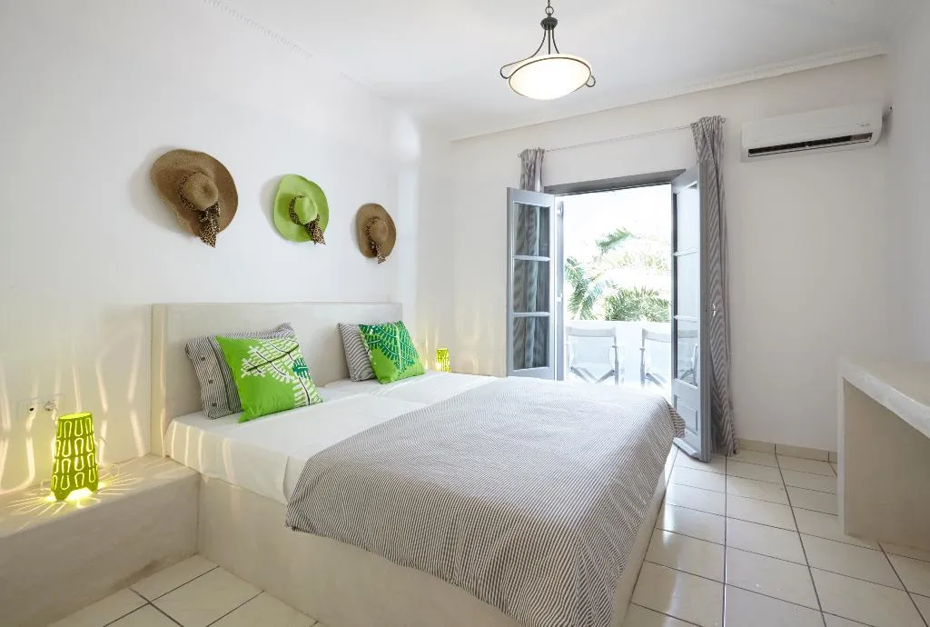 Double or Twin STANDARD Room, Fenix Collection, Santorini