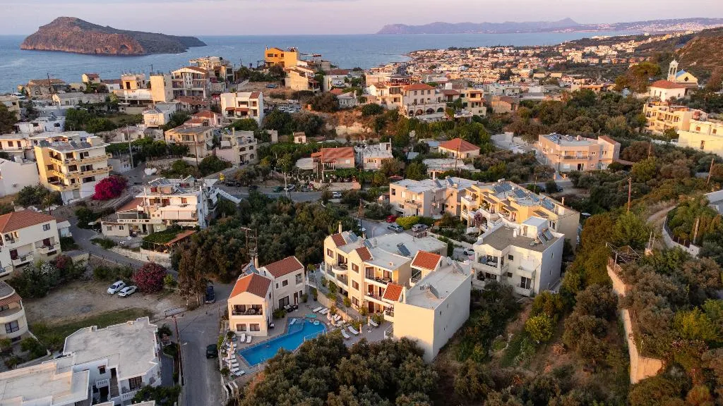 Beach, Esthisis suites & maisonettes, Crete