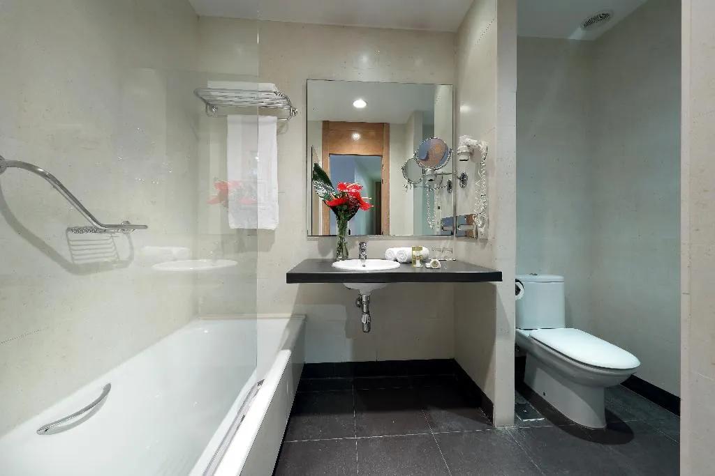 DOUBLE SUPERIOR Room, Eurostars Lucentum, Costa Blanca