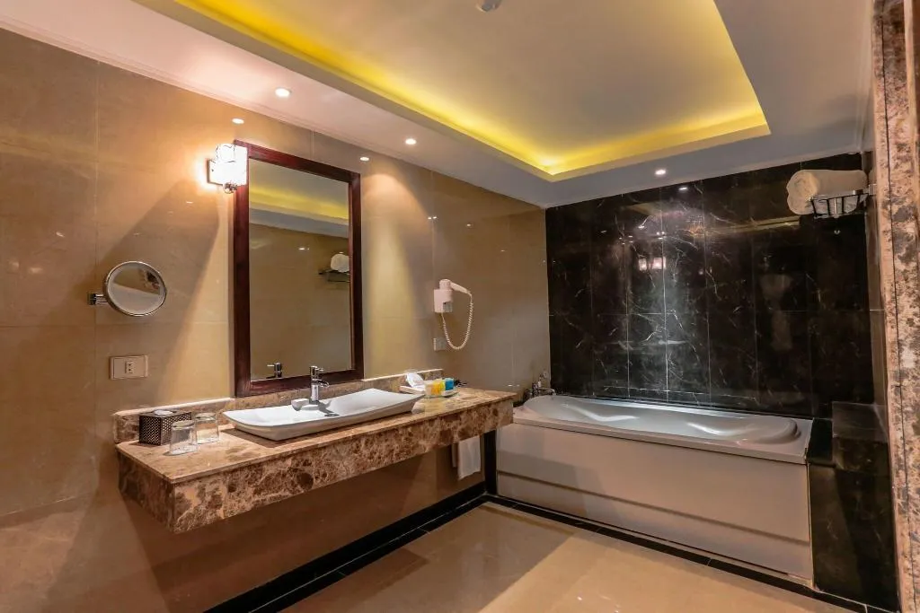 JUNIOR SUITE CLUB KING BED Room, Sunrise Arabian Beach Resort -Grand Select-, Red Sea Riviera