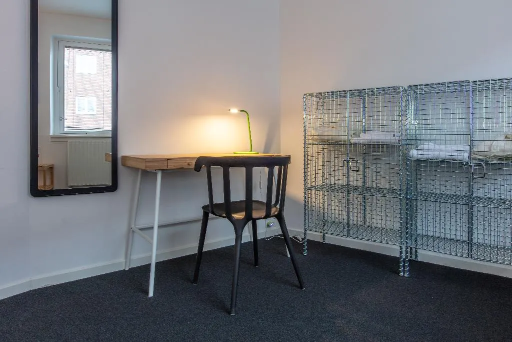 DOUBLE WITH SHARED BATHROOM Room, Sleepcph, Copenhagen