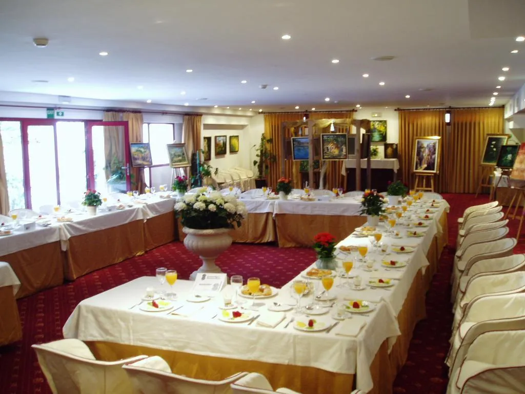 Conferences, Ciutat Jardi, Majorca