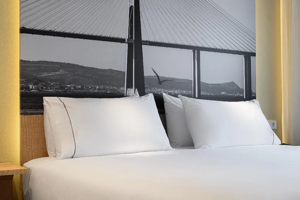 Double or Twin RIVER VIEW Room, Ikonik Lisboa, Lisbon