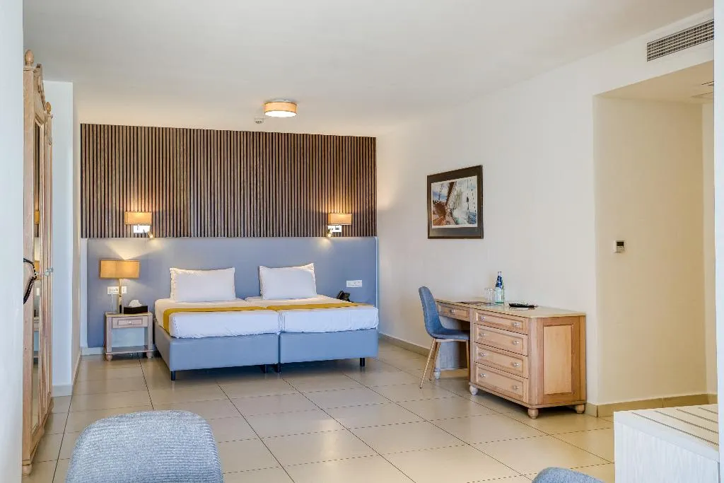 STUDIO DELUXE Room, Solana Hotel & Spa, Malta