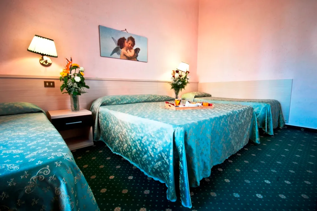 QUADRUPLE STANDARD Room, Priscilla, Rome