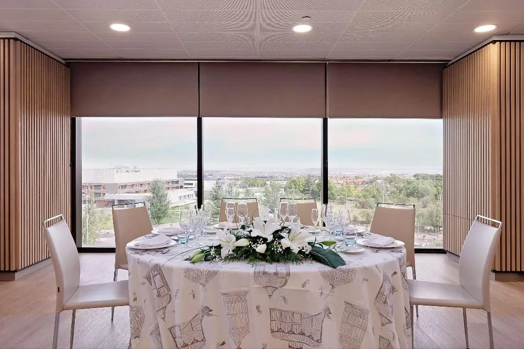 Restaurant, Melia Avenida America, Madrid
