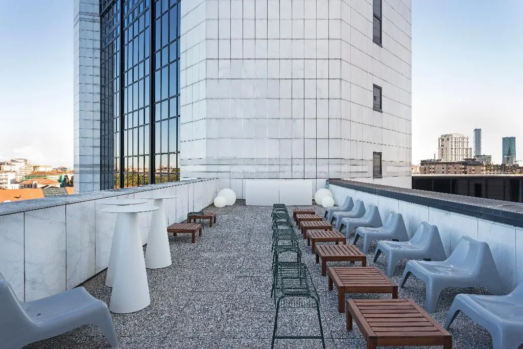 Terrace, B&B Hotel Milano Cenisio Garibaldi, Milan