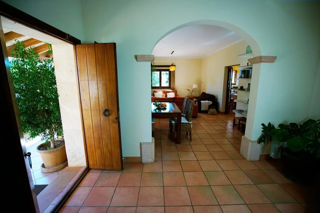 Lobby, Bou Ros Can Nadal, Majorca