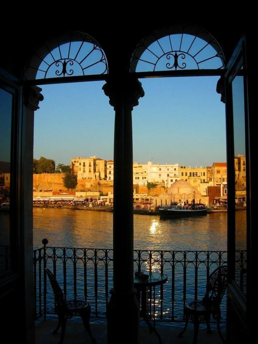 General view, Casa Leone, Crete