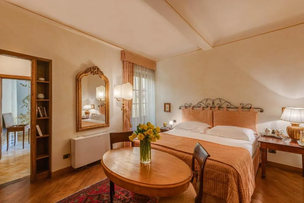 DOUBLE CLASSIC Room, In Piazza della Signoria - Residenza d'Epoca, Florence