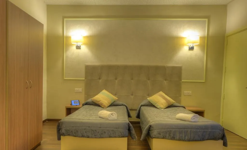 TWIN ECONOMY Room, Europa Hotel Malta, Malta