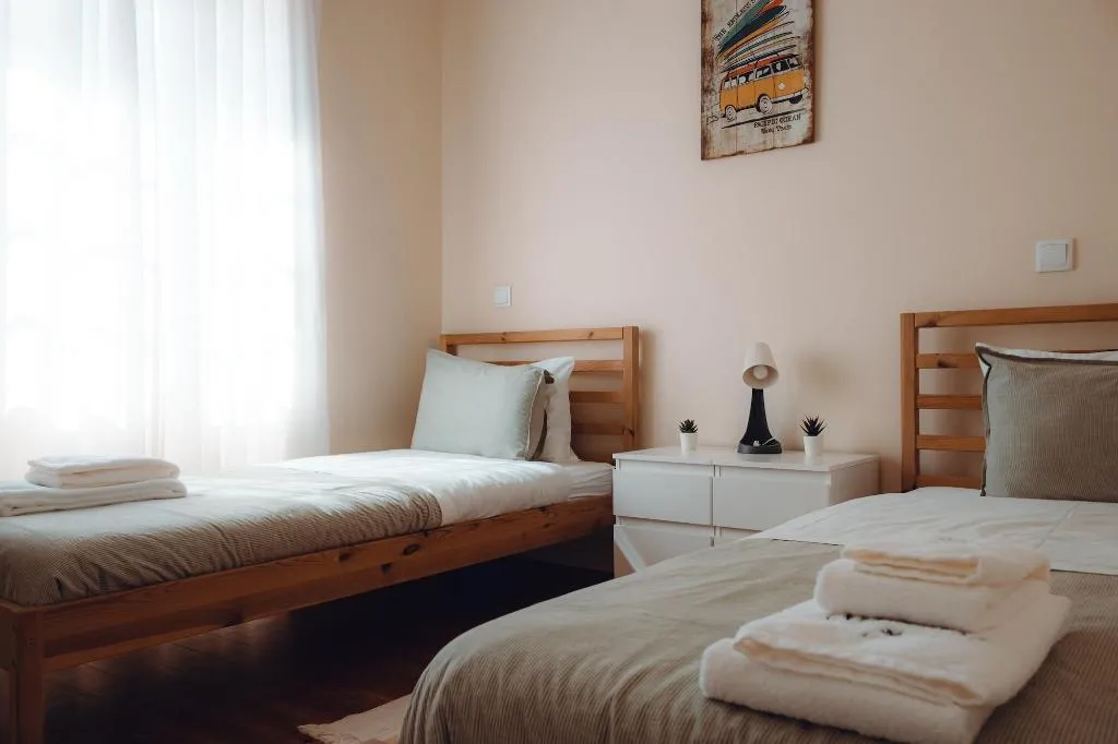 Room, The Beach Corner Guesthouse, Porto
