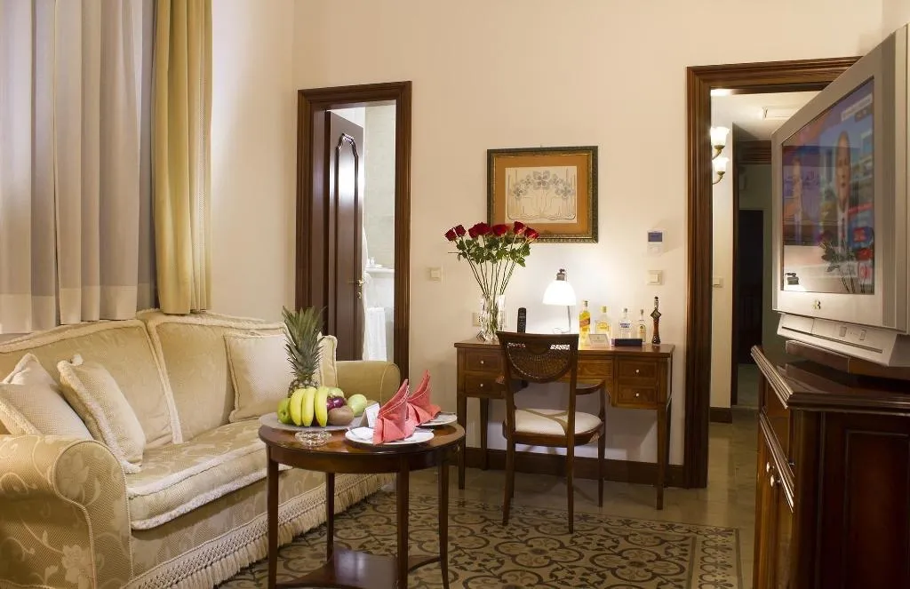 Room, Grande Albergo Delle Rose, Rhodes
