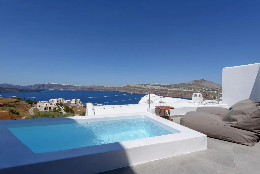 SUITE EXECUTIVE Room, Earino Suites and Villas, Santorini